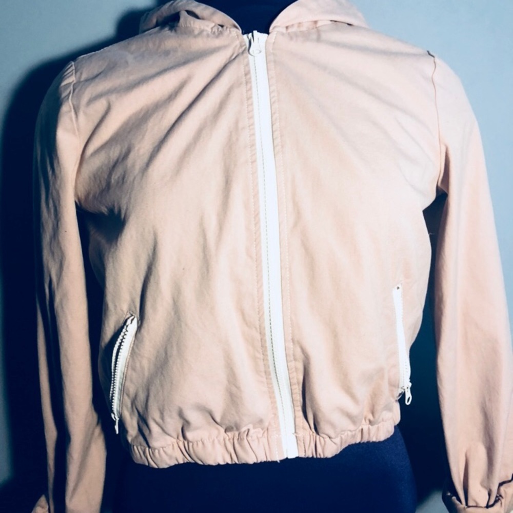 Good cute jacket, only worn 3-4 times